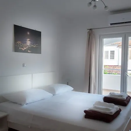 Nada Bojanic Apartment