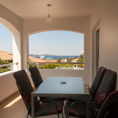 Nada Bojanic Apartment *
