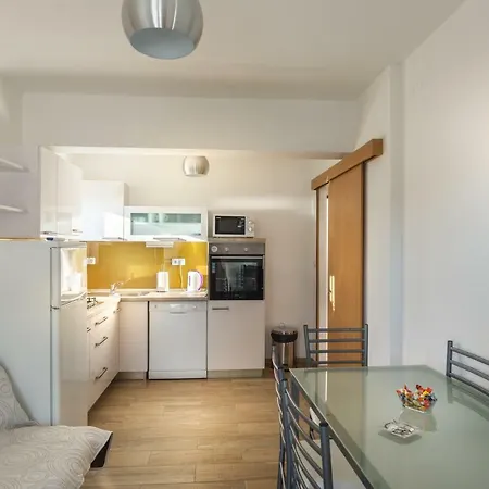 Apartment Nada Bojanic *